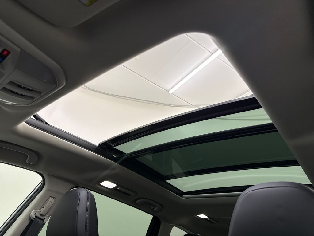 2026 Subaru Ascent Limited - Photo 24