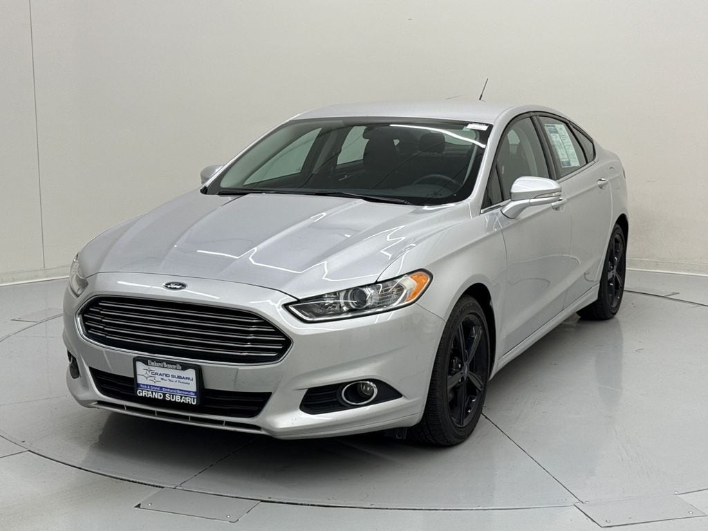 2016 Ford Fusion SE FWD's photo