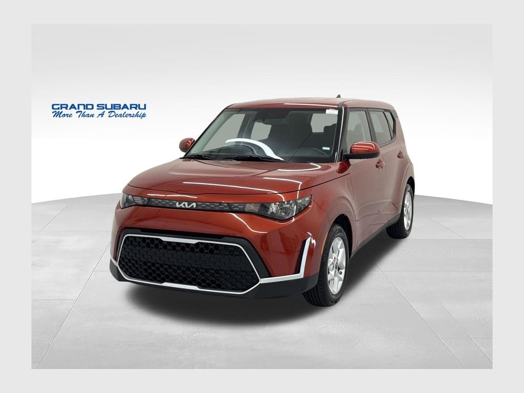 Used 2024 Kia Soul LX Hatchback