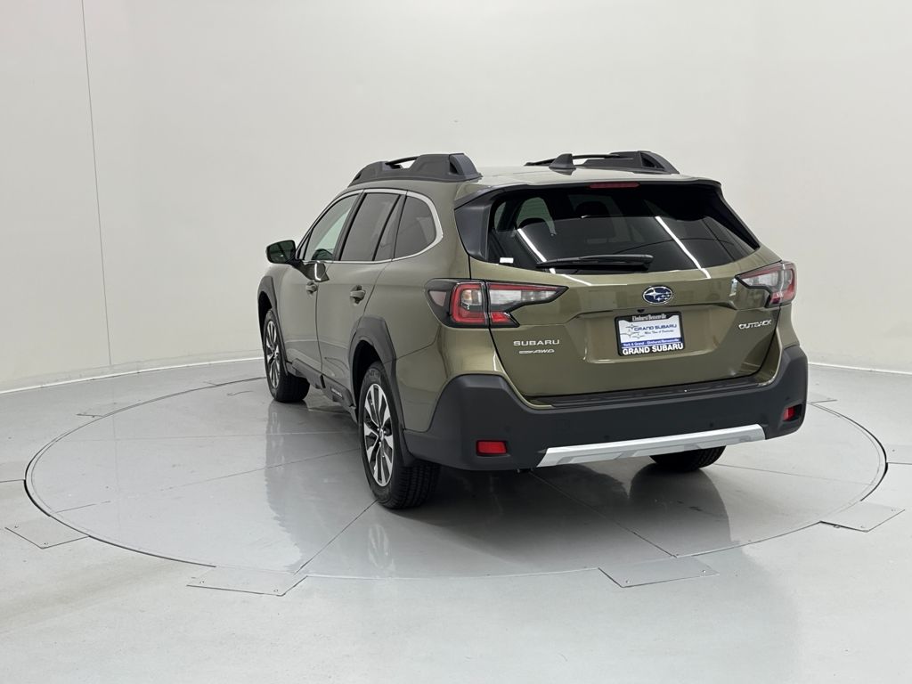 2025 Subaru Outback Limited photo 3