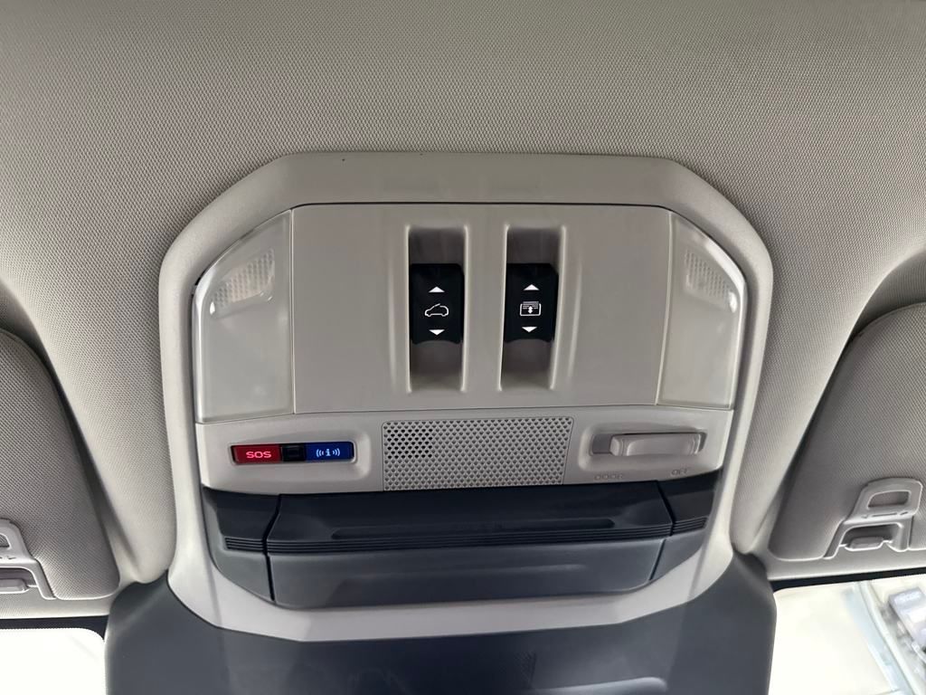 2025 Subaru Ascent Onyx Edition-Touring - Photo 22