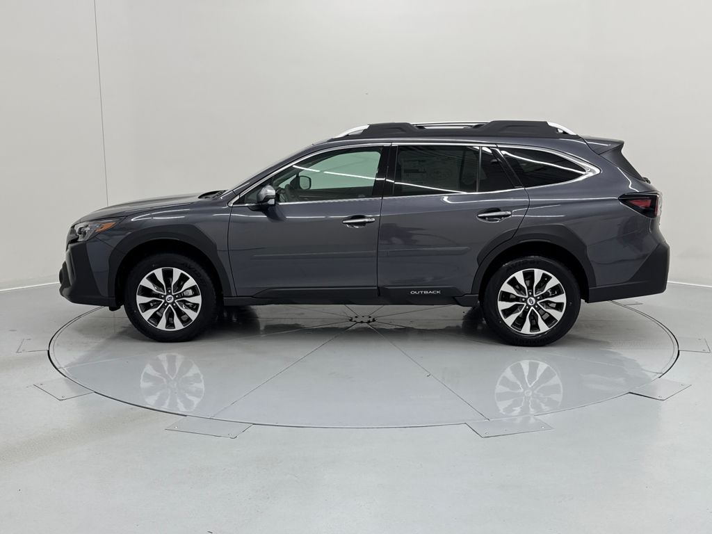 2025 Subaru Outback Touring photo 3