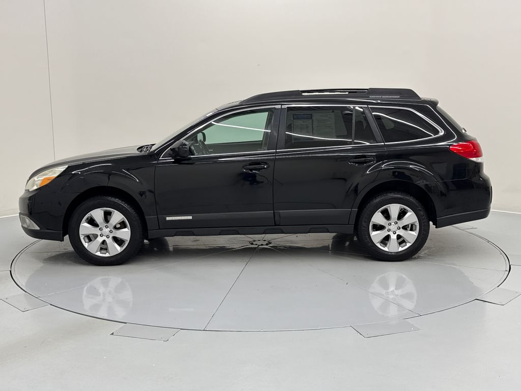 Used 2011 Subaru Outback I Premium with VIN 4S4BRCCC2B3311335 for sale in Bensenville, IL