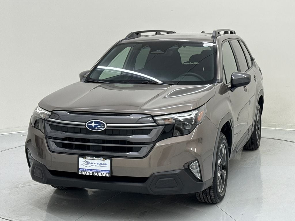 2025 Subaru Forester Premium's photo