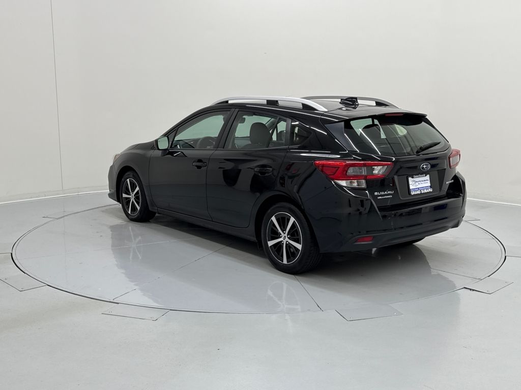 2023 Subaru Impreza Premium photo 4