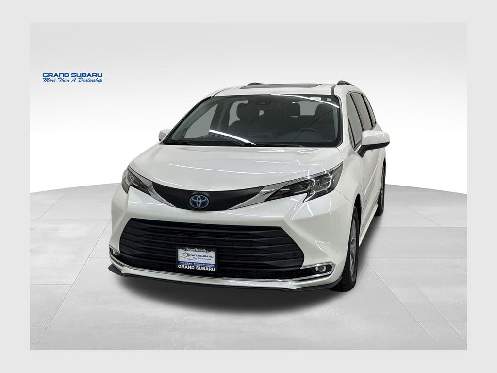 2021 Toyota Sienna