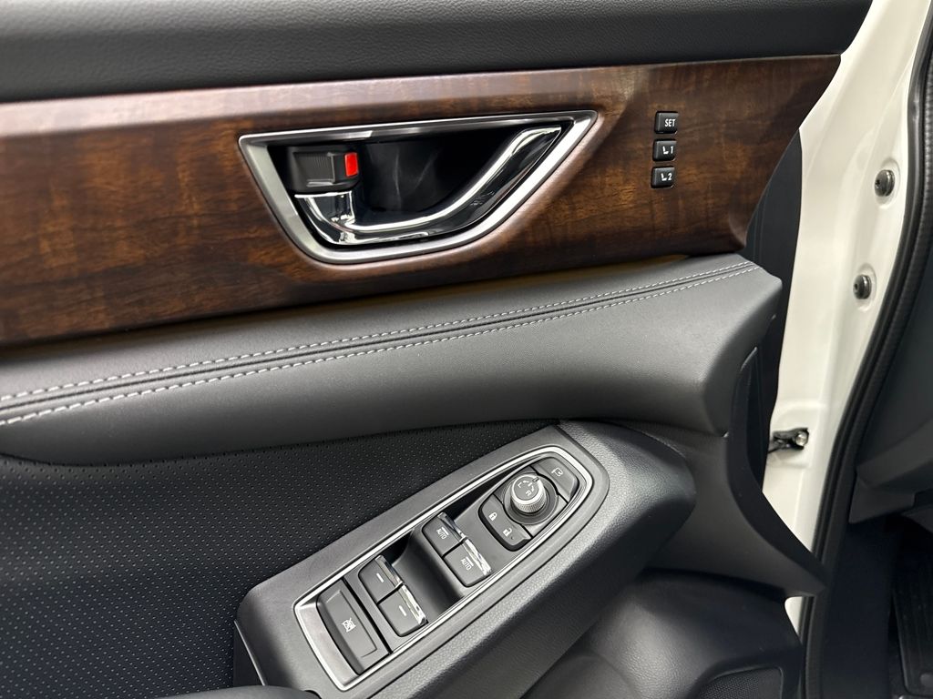 2025 Subaru Ascent Touring - Photo 12