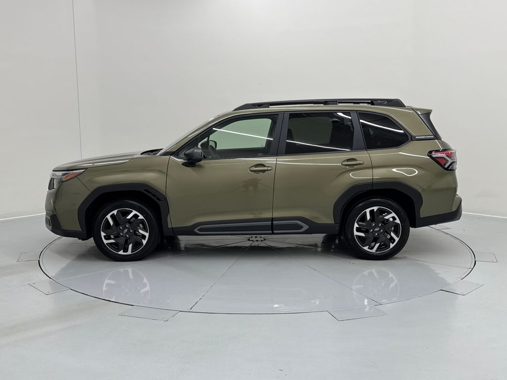 2025 Subaru Forester Limited photo 3