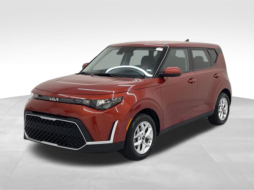 Used 2024 Kia Soul LX Hatchback