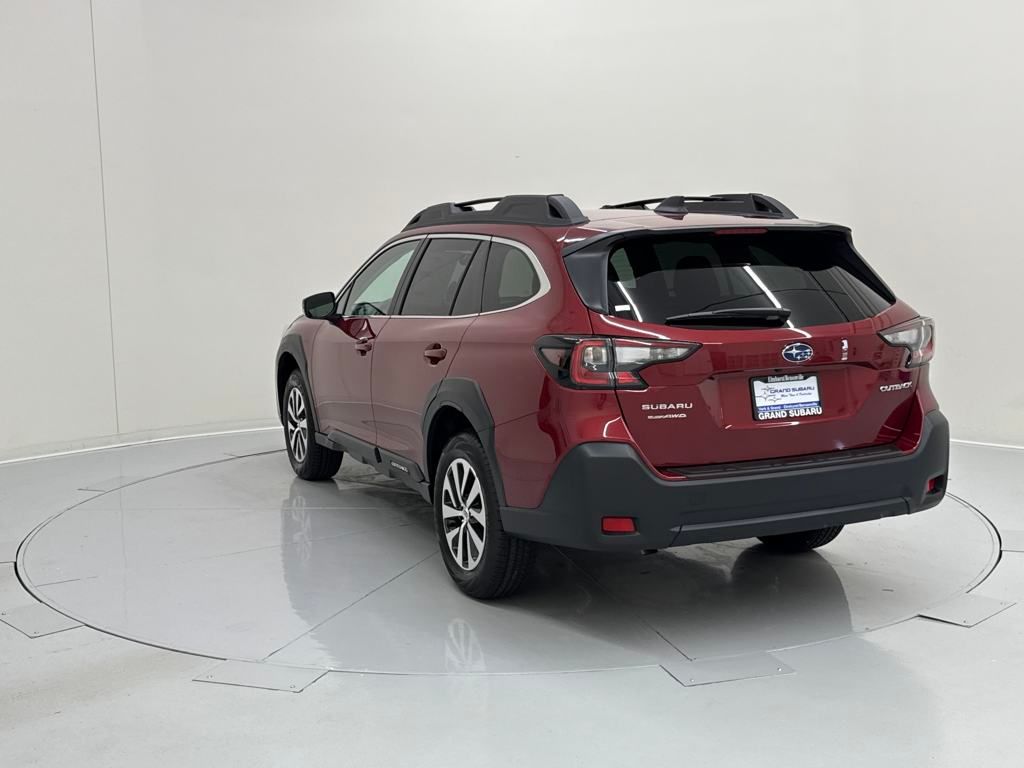 2025 Subaru Outback Premium photo 3
