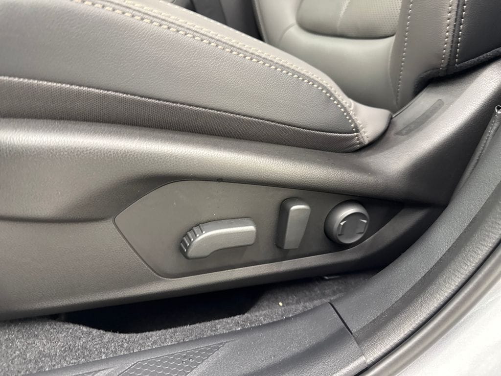 2026 Subaru Outback Limited XT - Photo 13