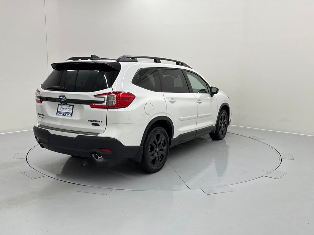 2025 Subaru Ascent Onyx Edition-Touring - Photo 6