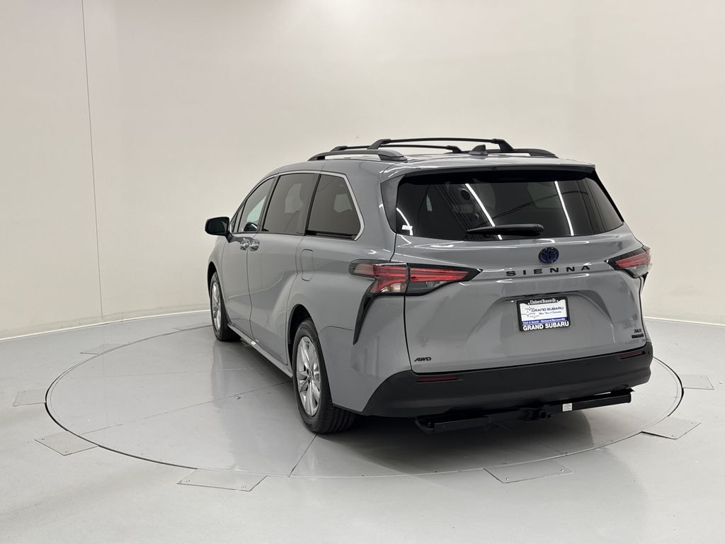 Used 2022 Toyota Sienna XLE Woodland Edition Van Passenger Van