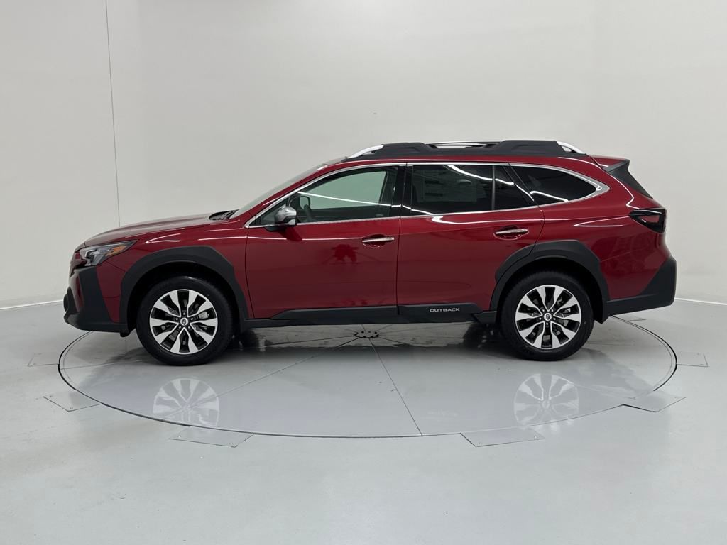 2025 Subaru Outback Touring XT photo 3