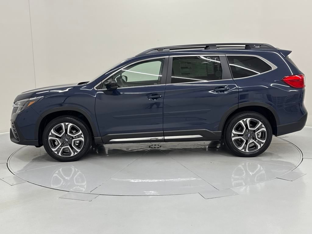 2025 Subaru Ascent Limited photo 2