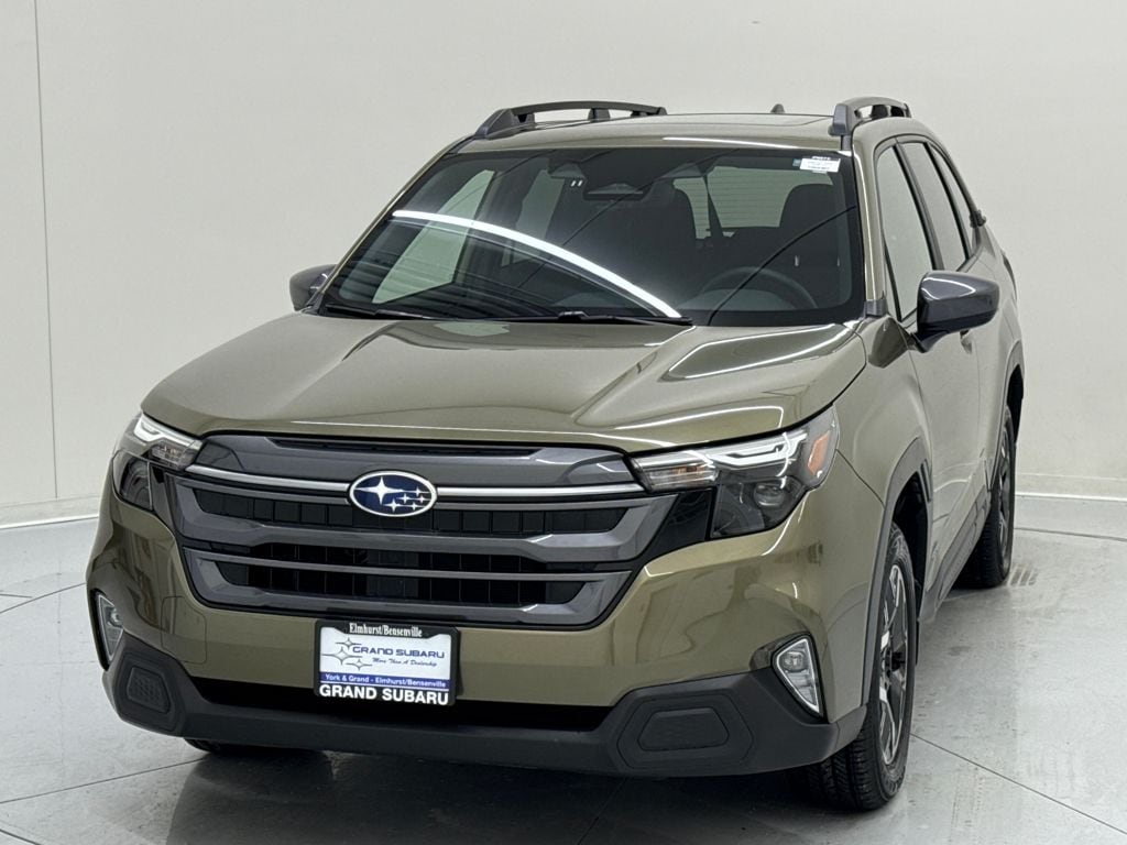 2025 Subaru Forester Premium's photo