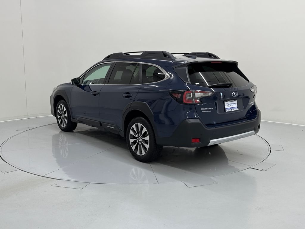 2024 Subaru Outback Limited XT photo 4