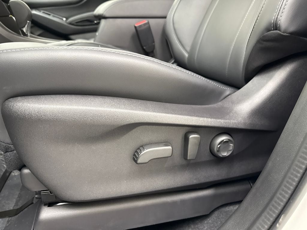 2025 Subaru Ascent Touring - Photo 13