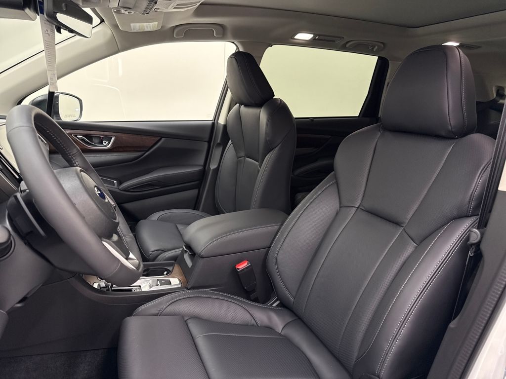 2025 Subaru Ascent Touring - Photo 14