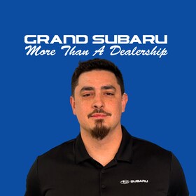 Staff member Chris Thomas from ID_78d00321c205