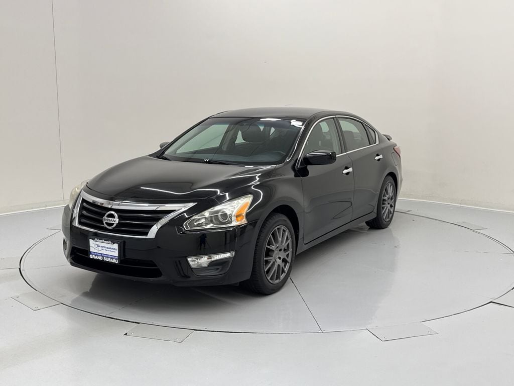 Used 2013 Nissan Altima Sedan SV with VIN 1N4AL3AP0DN432062 for sale in Bensenville, IL