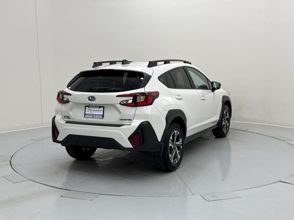 2026 Subaru Crosstrek Premium - Photo 6