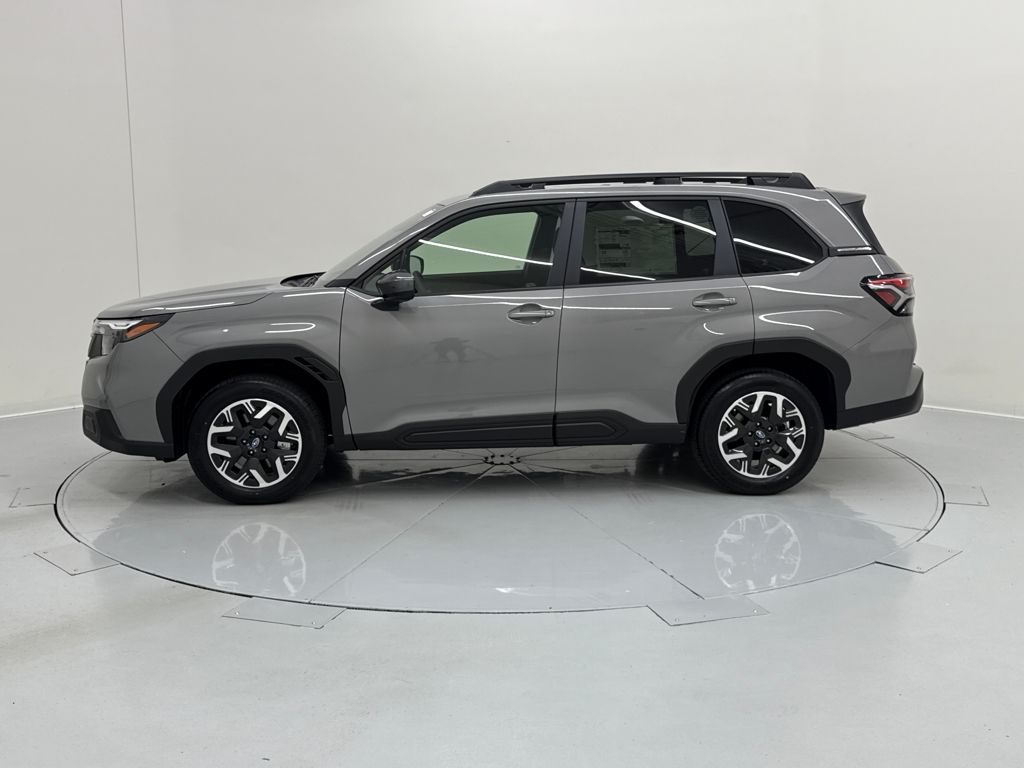 2025 Subaru Forester Premium photo 3