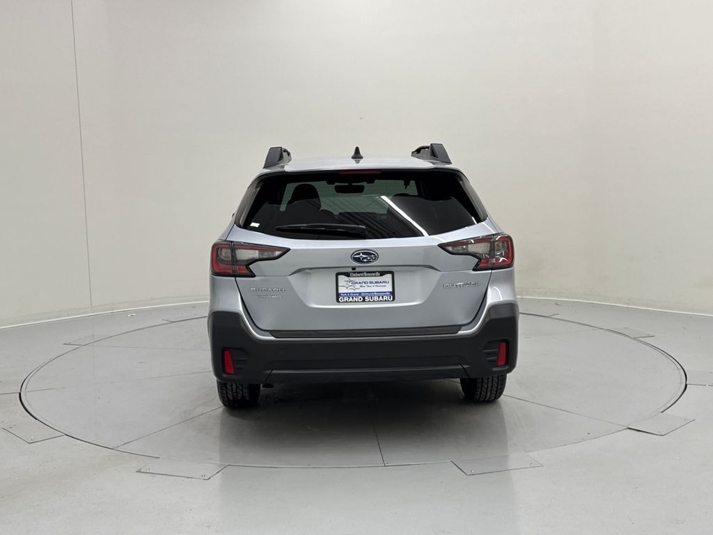Used 2022 Subaru Outback Premium SUV