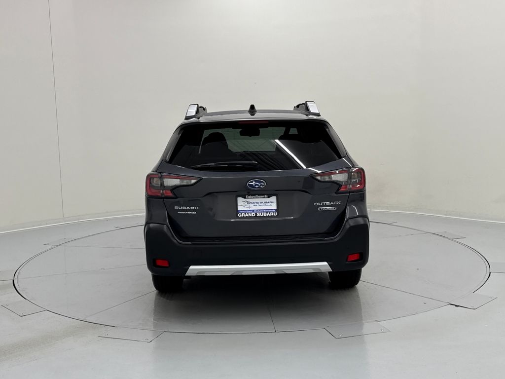 2024 Subaru Outback Touring photo 4