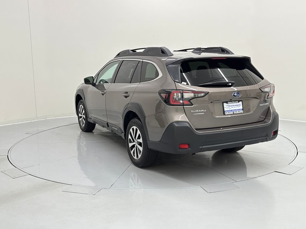 2024 Subaru Outback Premium photo 3