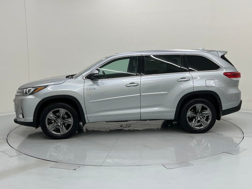 Used 2017 Toyota Highlander Limited Platinum with VIN 5TDDGRFHXHS029903 for sale in Bensenville, IL