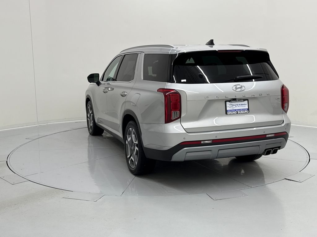 2024 Hyundai Palisade SEL photo 3