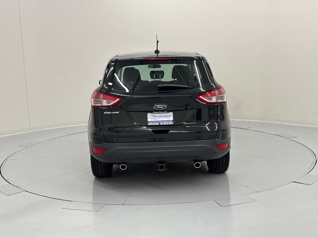 2013 Ford Escape S photo 4