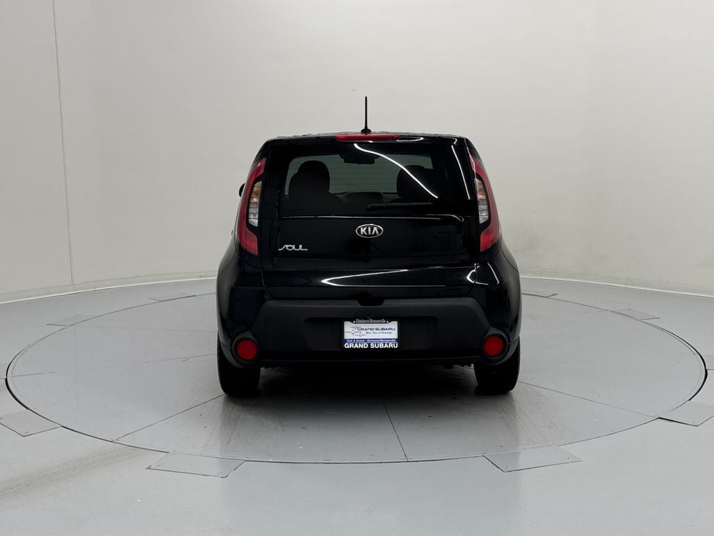 Used 2016 Kia Soul Base FWD Hatchback
