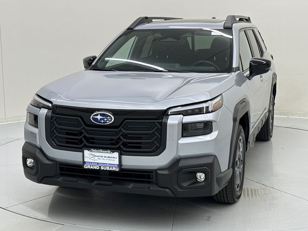 2026 Subaru Outback Premium's photo