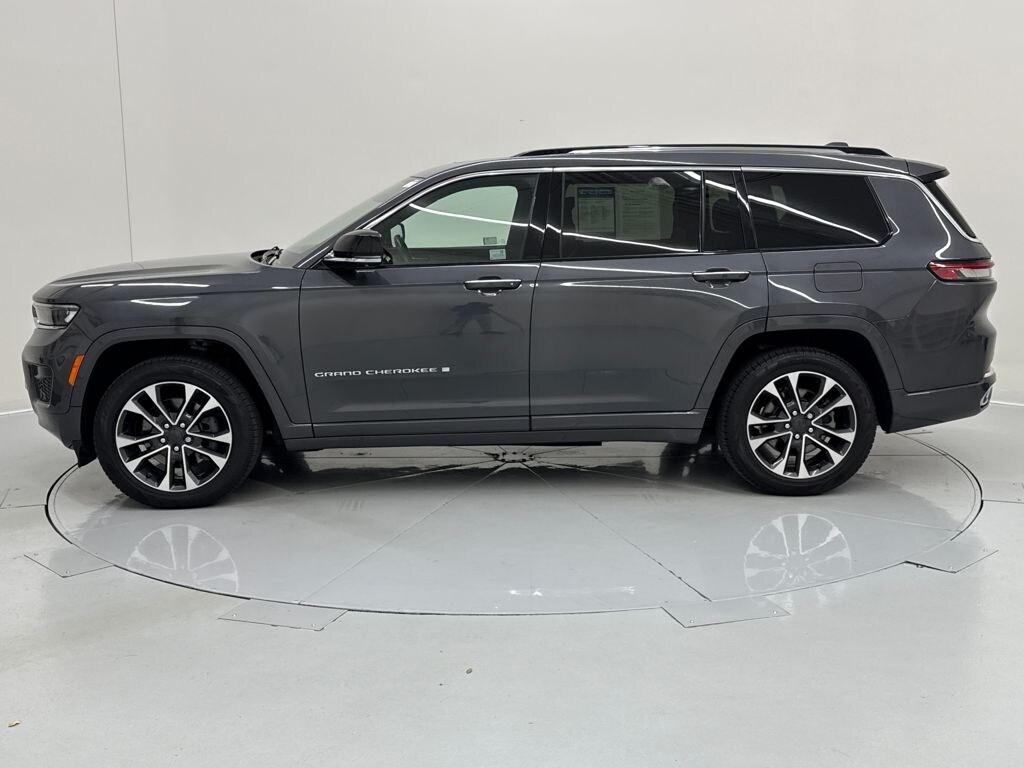 Used 2022 Jeep New Grand Cherokee Overland SUV