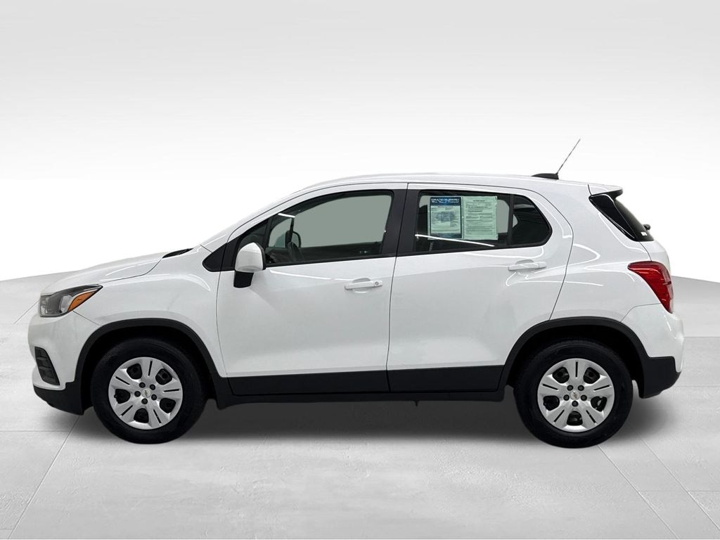 Used 2018 Chevrolet Trax LS SUV