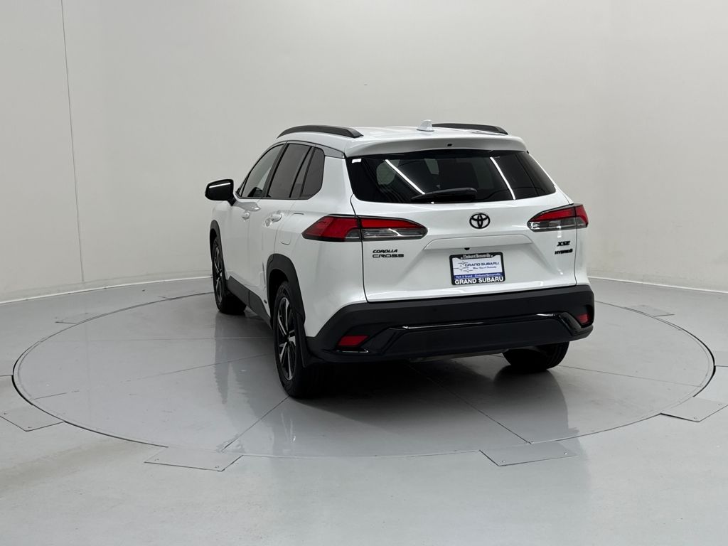 2023 Toyota Corolla Cross XSE photo 3