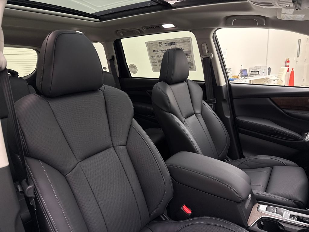 2025 Subaru Ascent Touring - Photo 24