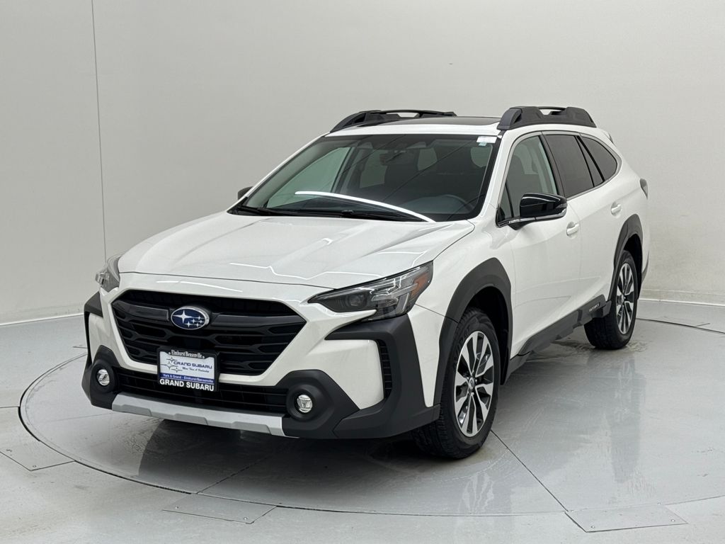 2023 Subaru Outback Limited's photo
