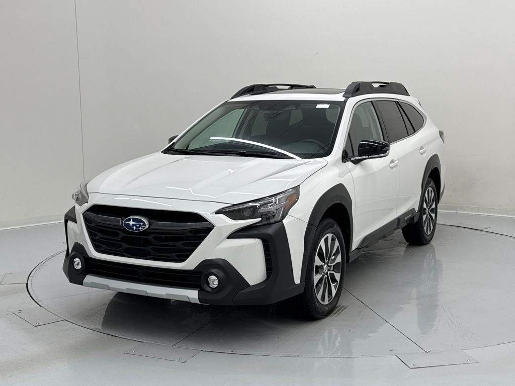 2025 Subaru Outback Limited's photo