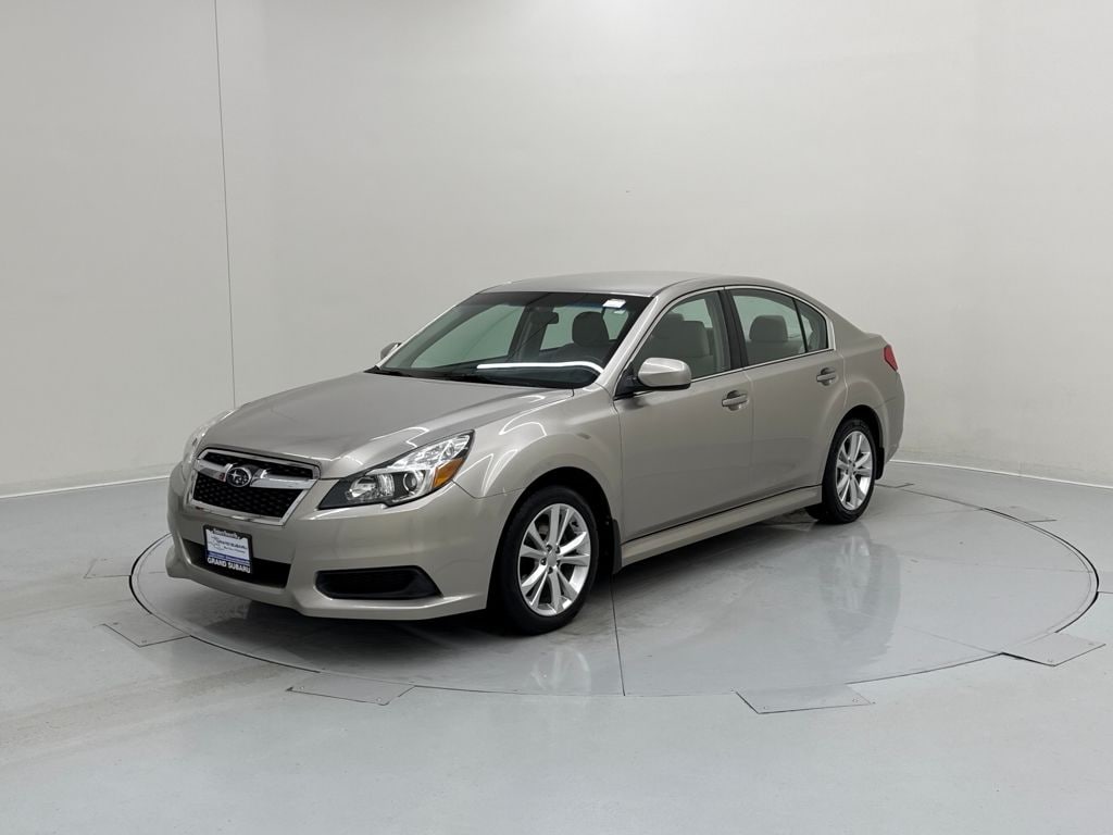 Used 2014 Subaru Legacy 2.5i Premium (CVT) Sedan