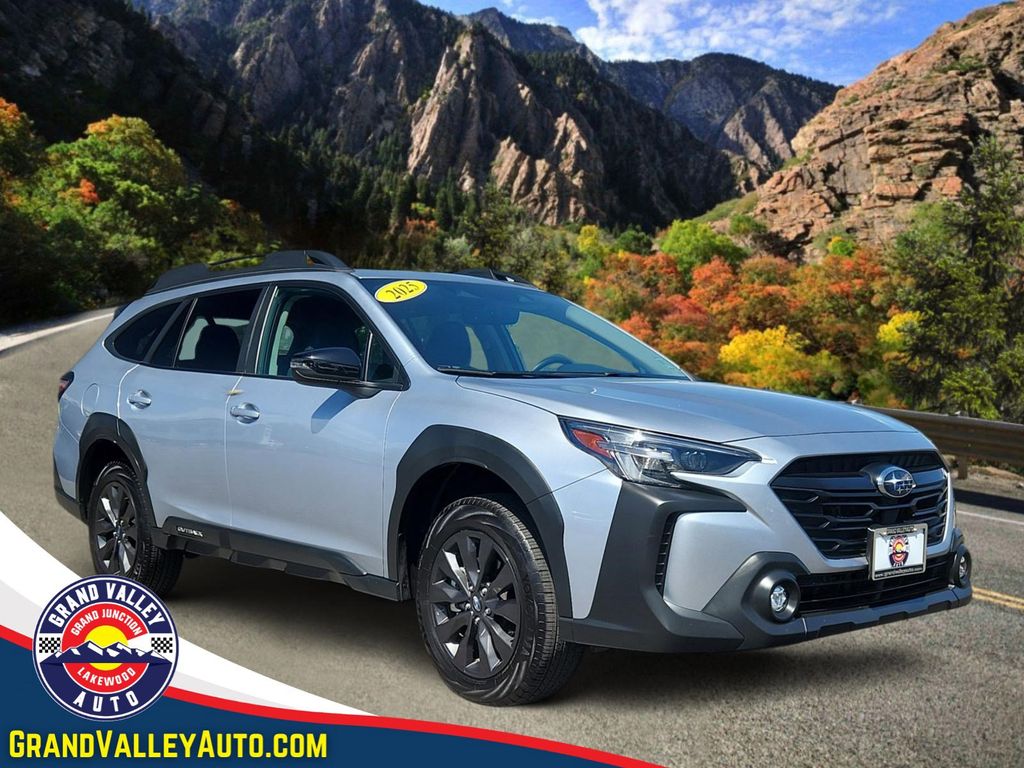 2025 Subaru Outback Onyx Edition's photo