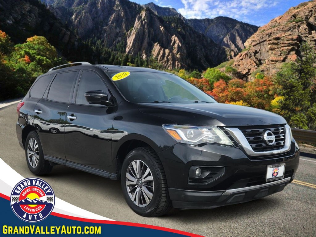  2020 Nissan Pathfinder SL 4WD   