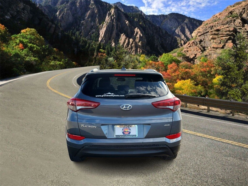 2018 Hyundai Tucson SEL photo 4