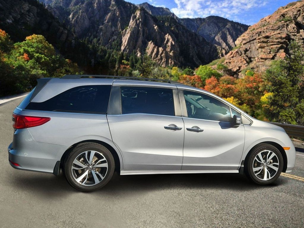 Used 2023 Honda Odyssey Touring Minivan/Van