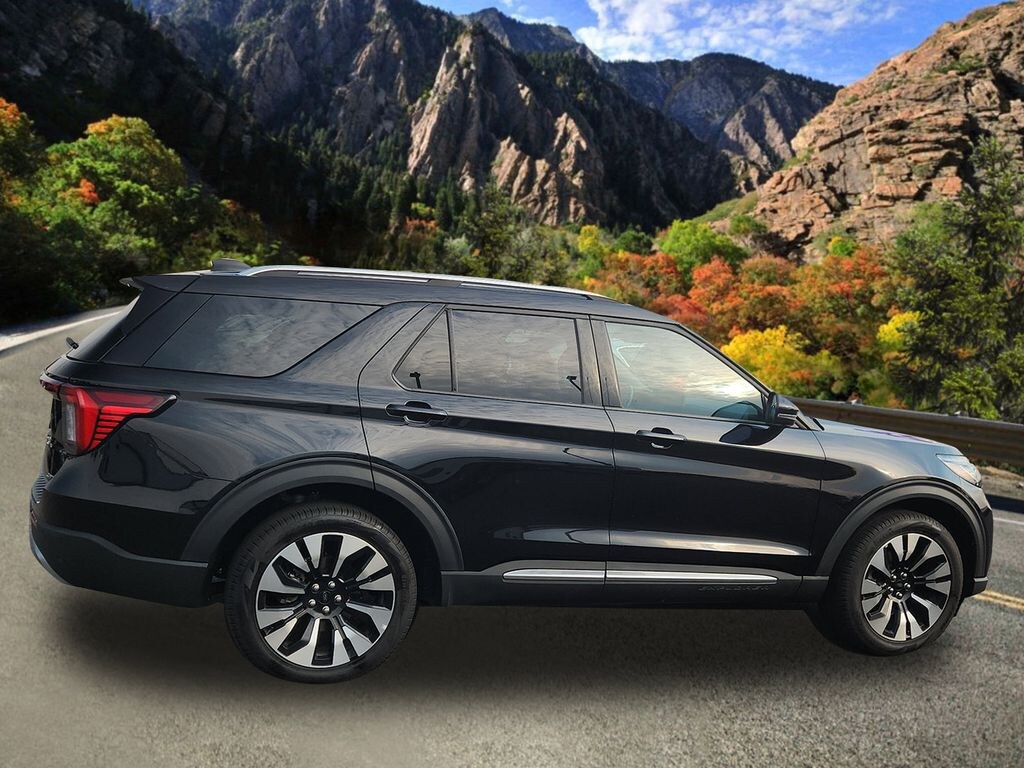 Used 2025 Ford Explorer Platinum SUV