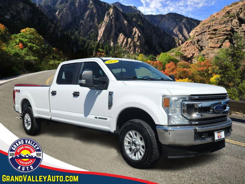 2022 Ford F-250 XL 4x4 Crew Cab 8' Box's photo