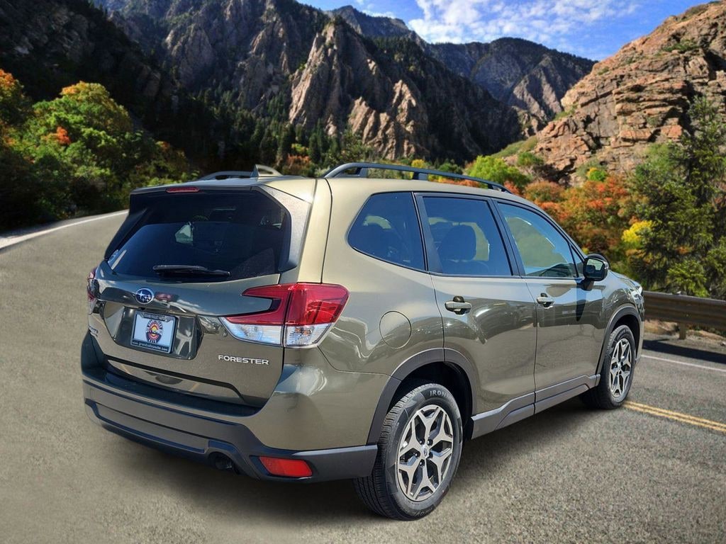 Used 2022 Subaru Forester Premium SUV