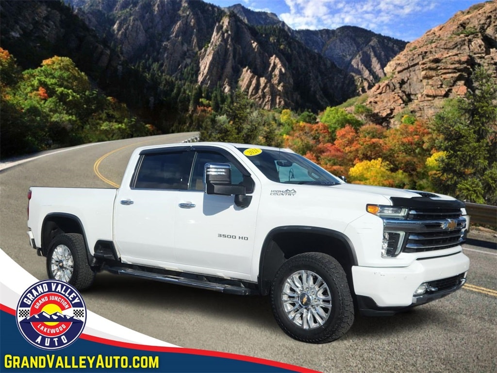 2021 Chevrolet Silverado 3500HD High Country's photo
